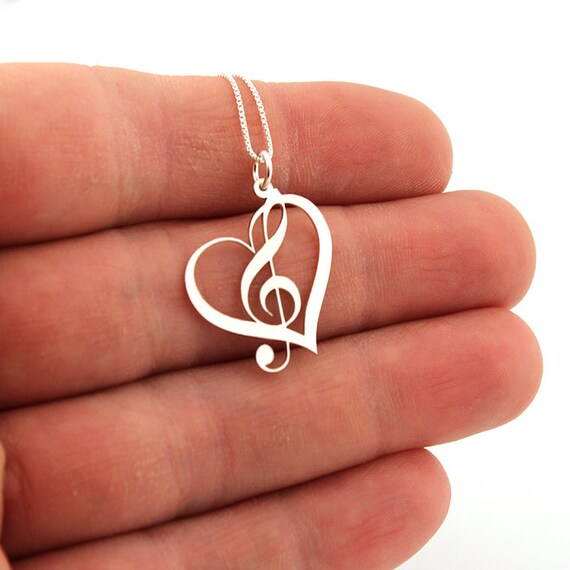 Detail Clef Heart Necklace Nomer 2