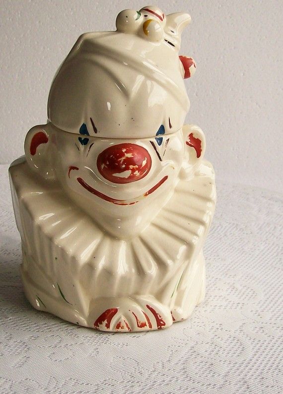 Detail Clown Cookie Jar Nomer 41