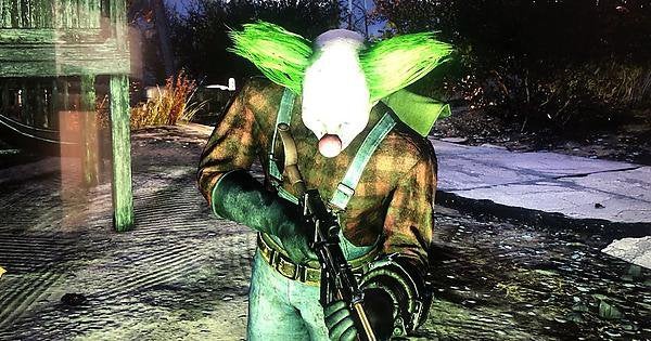 Detail Clown Suit Fallout 76 Nomer 16