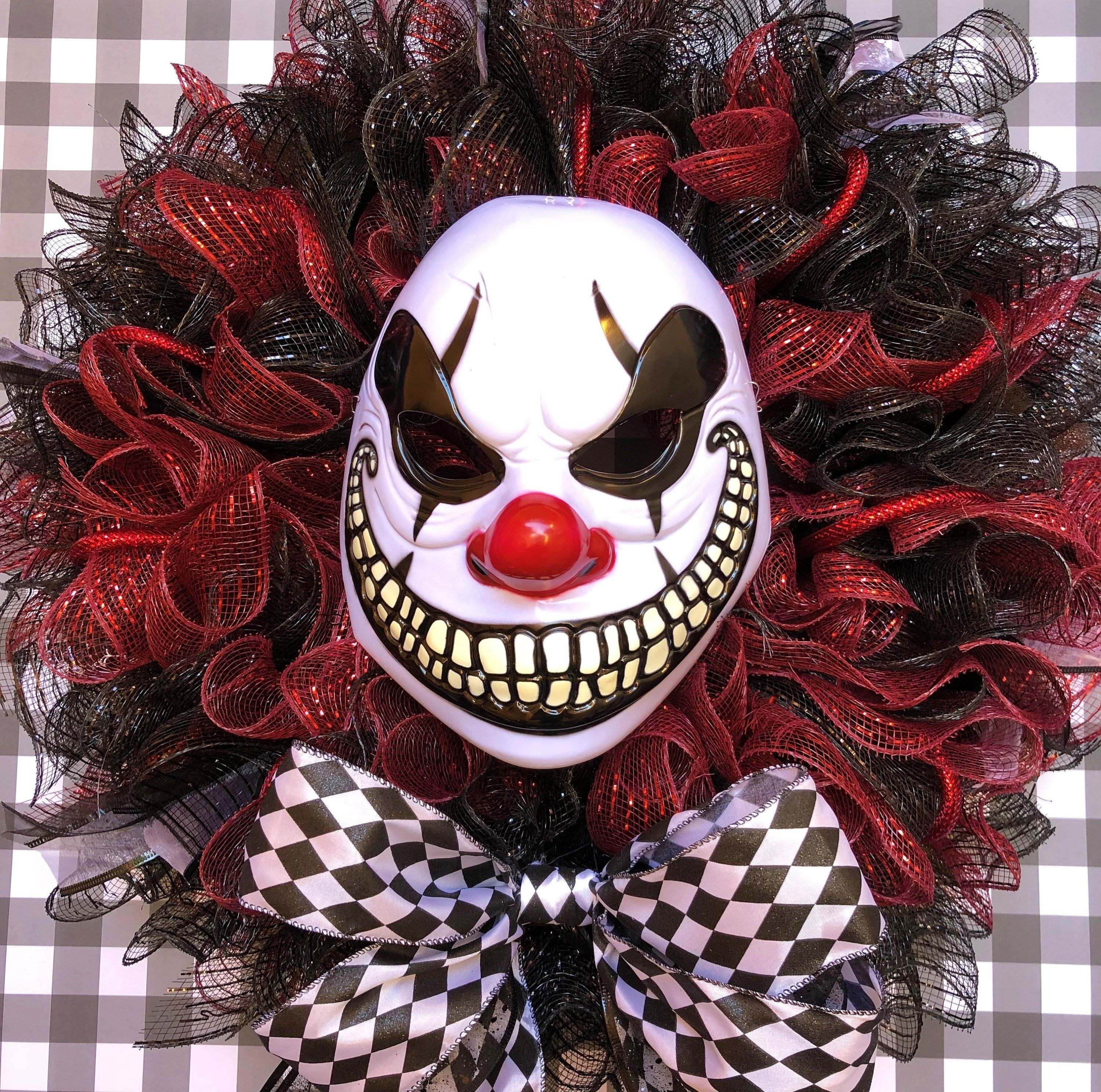 Detail Clown Wreath Nomer 31