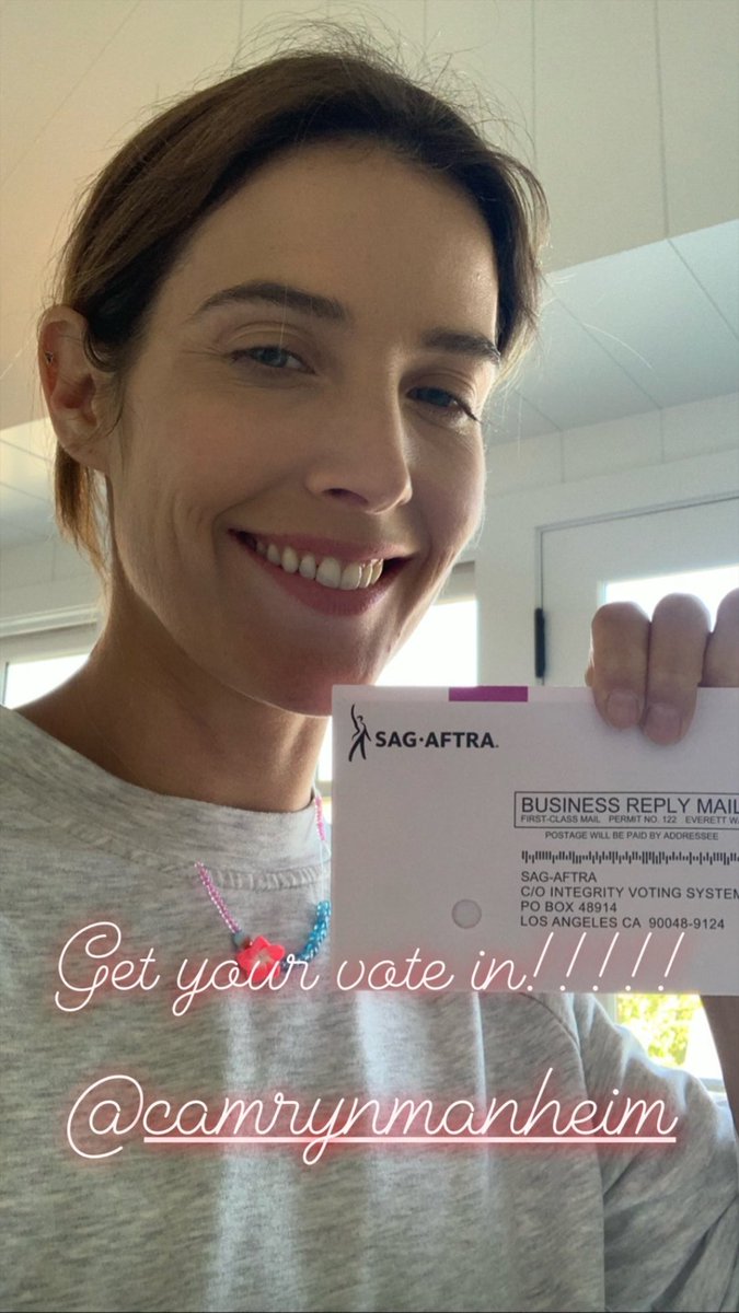 Detail Cobie Smulders Instagram Nomer 14