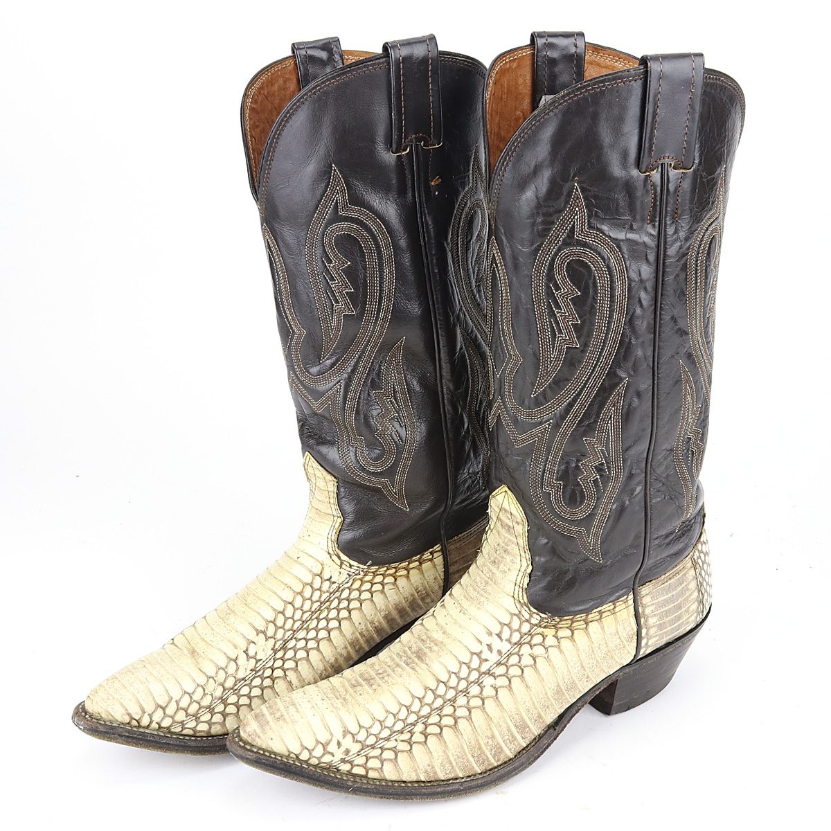 Detail Cobra Skin Cowboy Boots Nomer 21