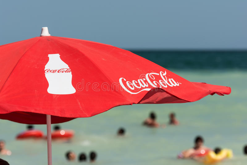 Detail Coca Cola Beach Umbrella Nomer 4