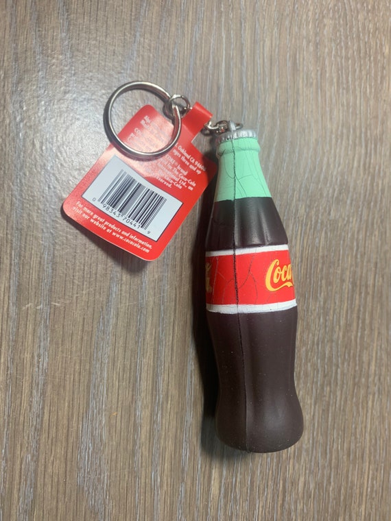Detail Coca Cola Bottle Keychain Nomer 29