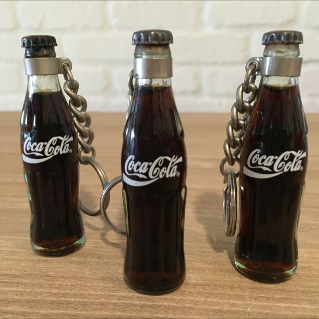 Detail Coca Cola Bottle Keychain Nomer 32
