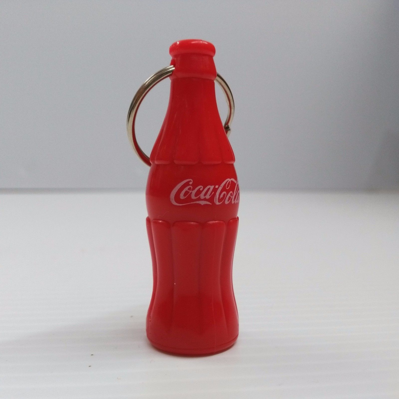 Detail Coca Cola Bottle Keychain Nomer 44