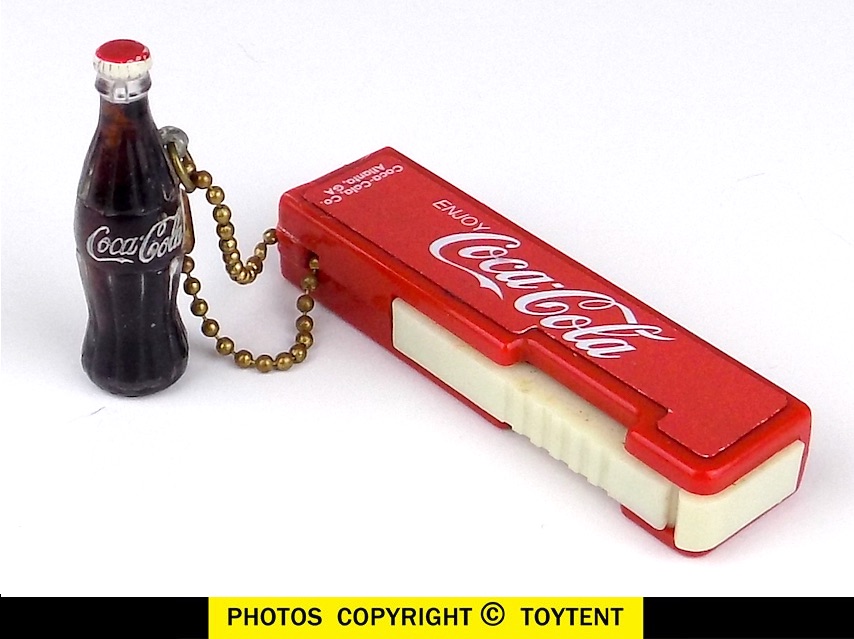 Detail Coca Cola Bottle Keychain Nomer 51