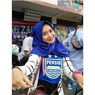 Detail Ledis Persib Nomer 2