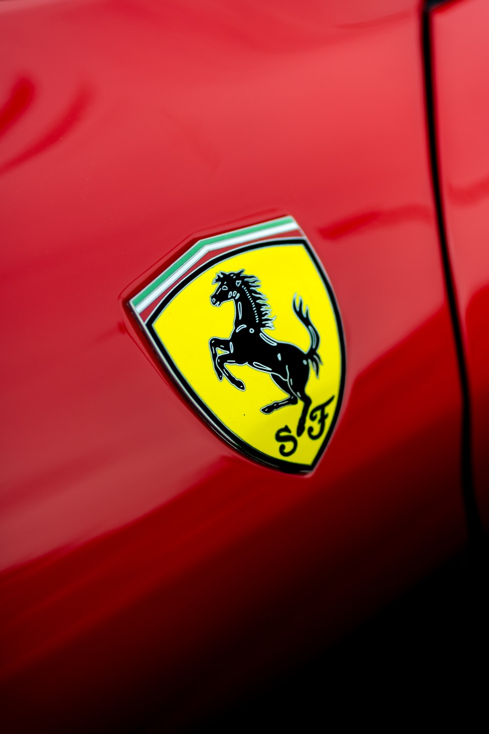 Detail Ferrari Emblem Image Nomer 39