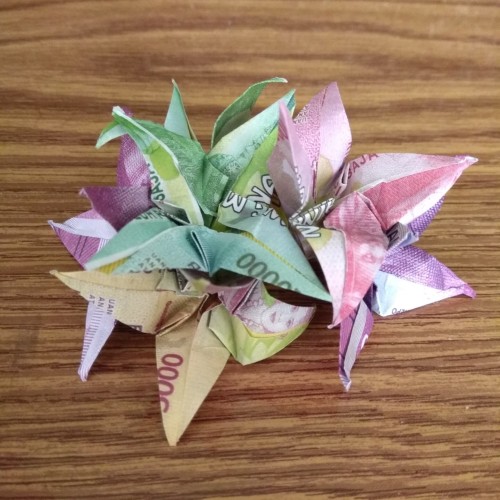 Detail Gambar Bunga Lily Dari Kertas Origami Nomer 41