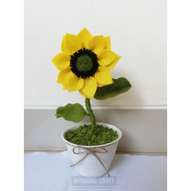 Detail Gambar Bunga Matahari Dengan Pot Nomer 7