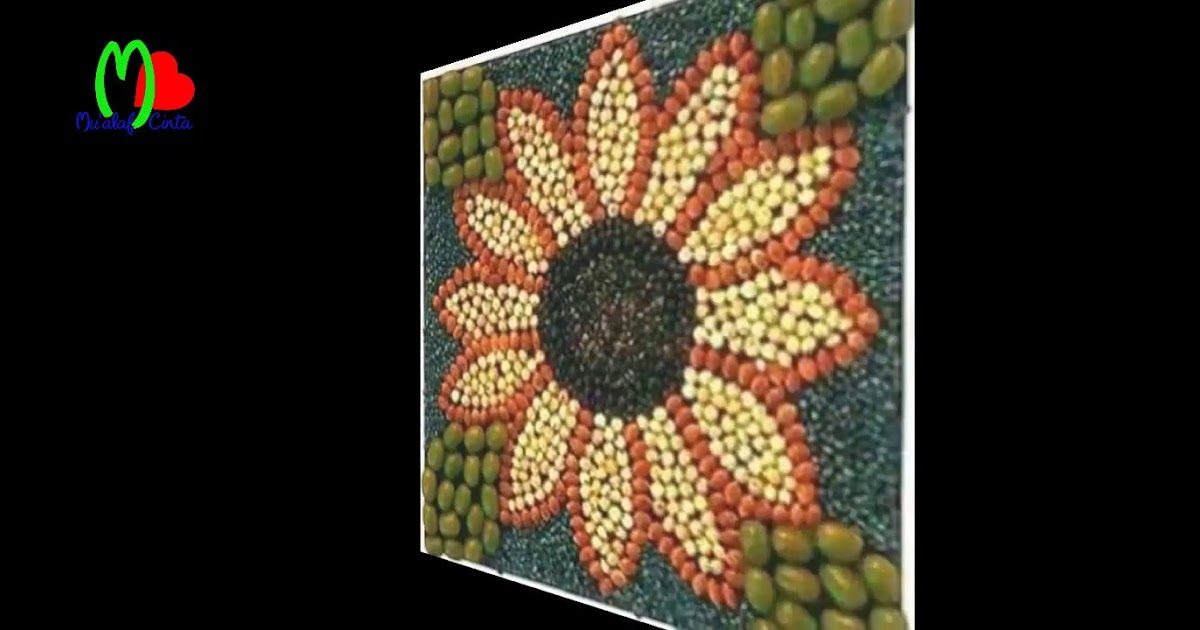 Detail Gambar Bunga Matahari Pake Biji Bijian Nomer 21