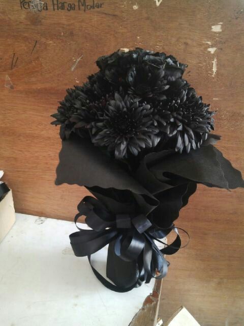 Detail Gambar Bunga Mawar Warna Hitam Nomer 53