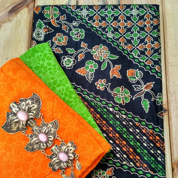 Detail Gambar Bunga Melati Termasuk Dalam Motif Ragam Hias Nomer 43