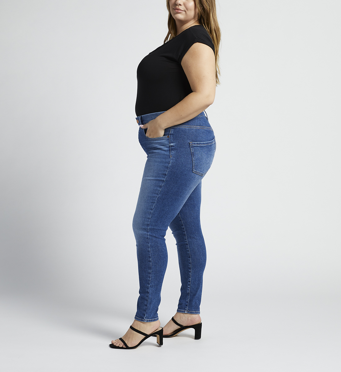 Detail Plus Size Model Jeans Nomer 13
