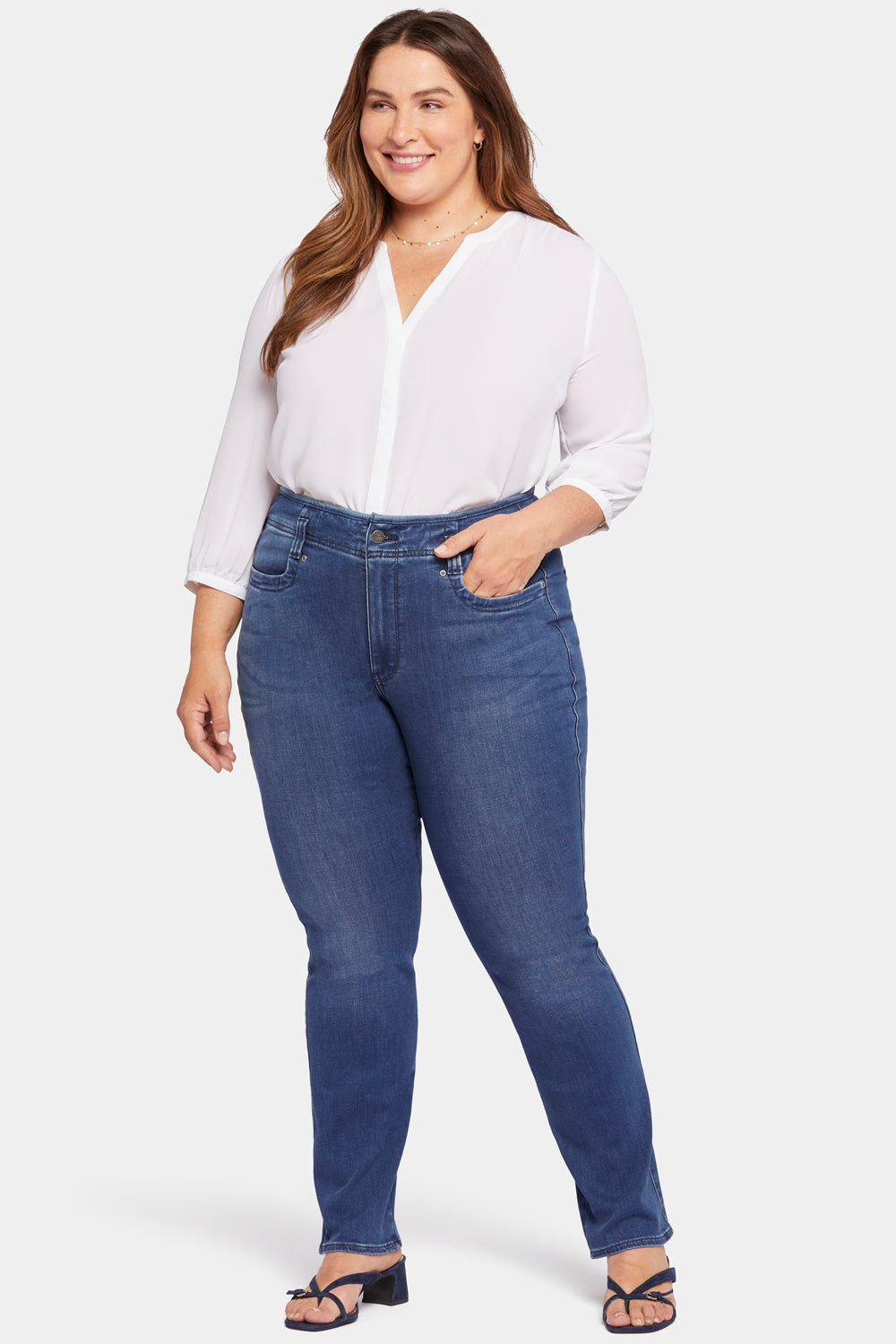 Detail Plus Size Model Jeans Nomer 5