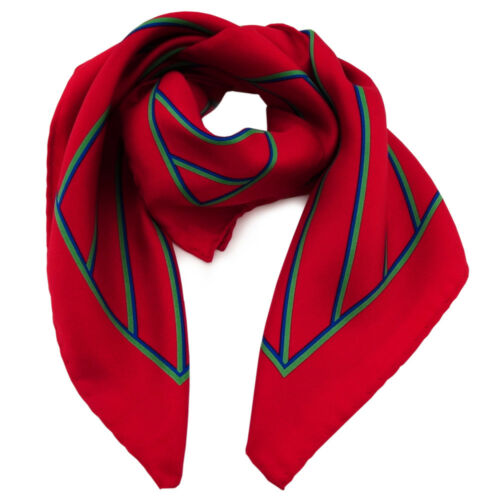 Detail Rotes Halstuch Nomer 25