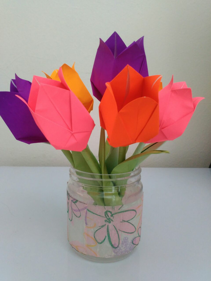 Detail Gambar Bunga Tulip Dari Kertas Origami Nomer 12