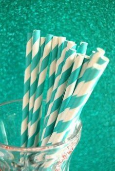 Detail Gambar Bunga Warna Hijau Tosca Nomer 33