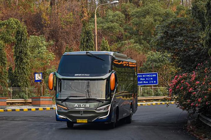 Detail Gambar Bus Als Nomer 32