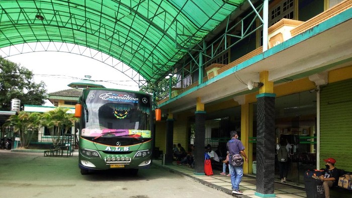 Detail Gambar Bus Als Nomer 34