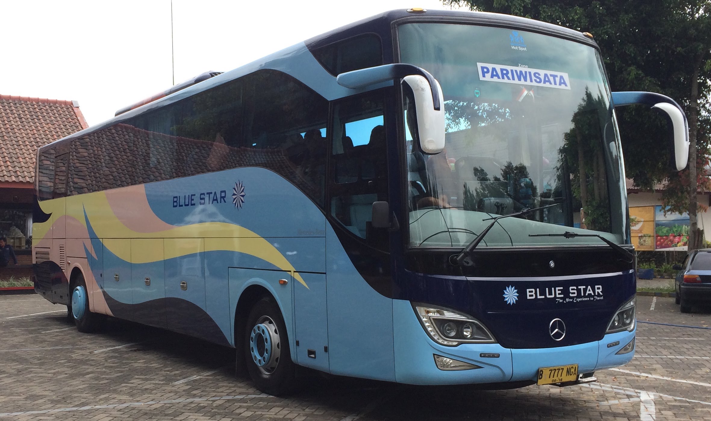 Detail Gambar Bus Blue Star Nomer 29