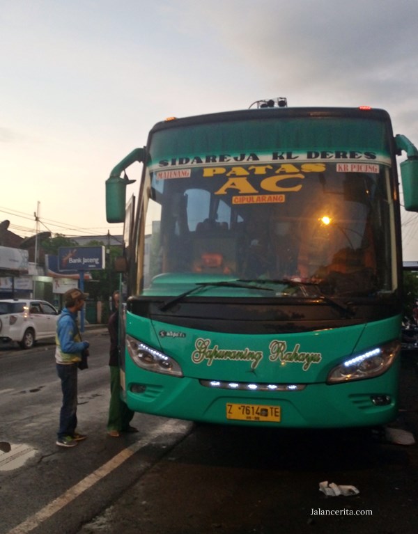 Detail Gambar Bus Gapuraning Rahayu Nomer 15