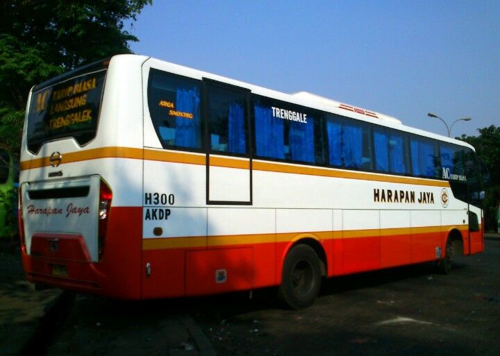 Detail Gambar Bus Harapan Jaya Nomer 25