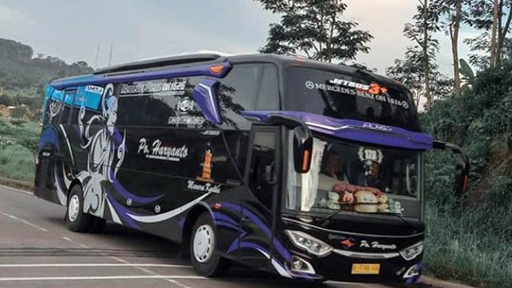 Detail Gambar Bus Haryanto Nomer 19