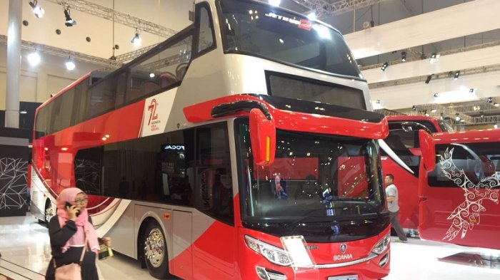 Detail Gambar Bus Karoseri Adi Putro Nomer 28