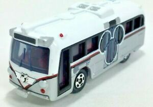 Detail Gambar Bus Limited E Nomer 34