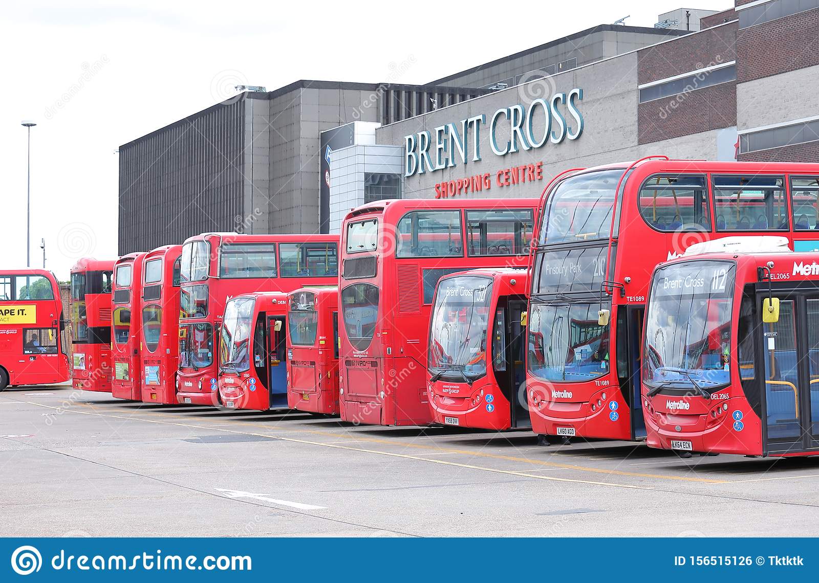 Detail Gambar Bus London Nomer 21