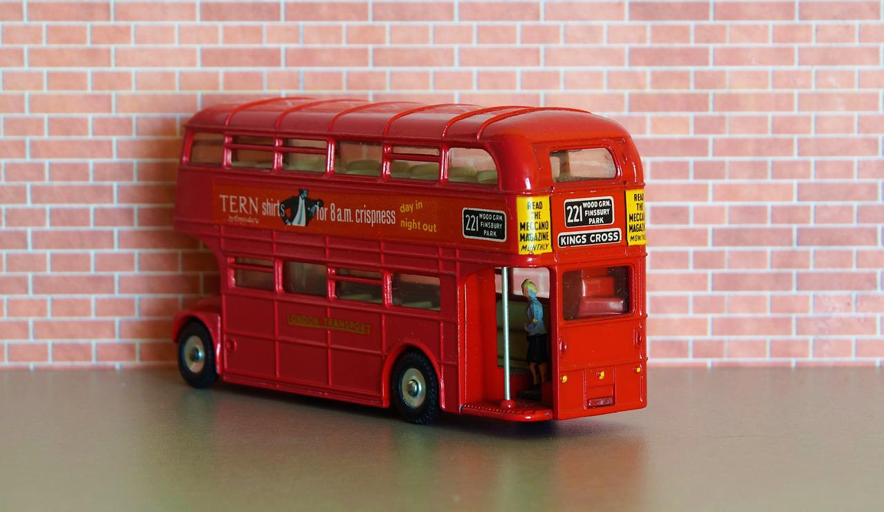 Detail Gambar Bus London Nomer 38