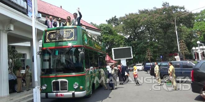 Detail Gambar Bus Macyto Nomer 47