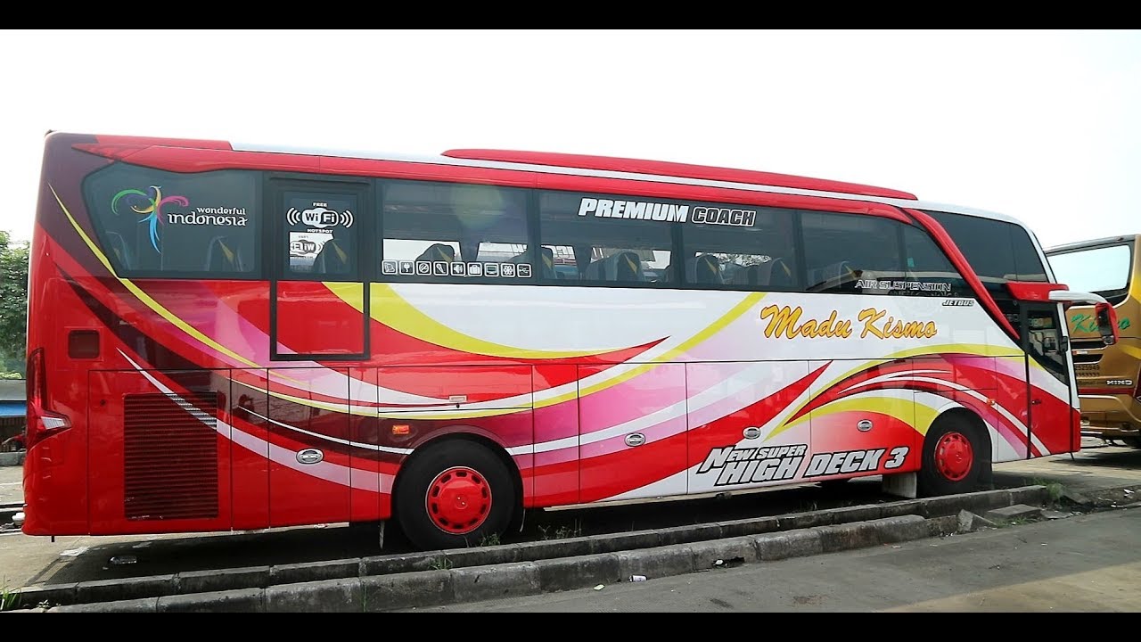 Bus Madu Kismo Pariwisata SHD: Mewah, Nyaman, dan Siap Mengantar Petualangan Anda