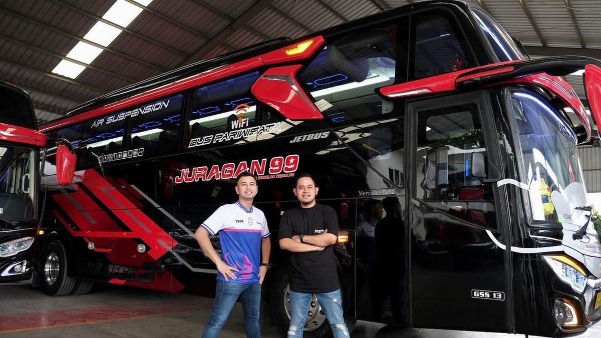 Detail Gambar Bus Mewah Nomer 24