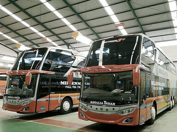 Detail Gambar Bus Mewah Nomer 34