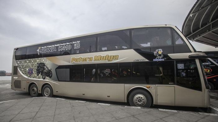 Detail Gambar Bus Mewah Nomer 53