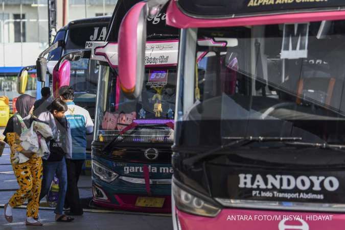 Detail Gambar Bus Pariwisata Gambar Bus Antar Kota Provinsi Nomer 17