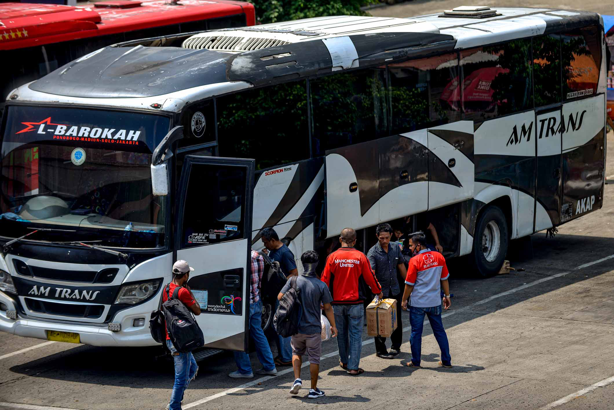 Detail Gambar Bus Pariwisata Gambar Bus Antar Kota Provinsi Nomer 42