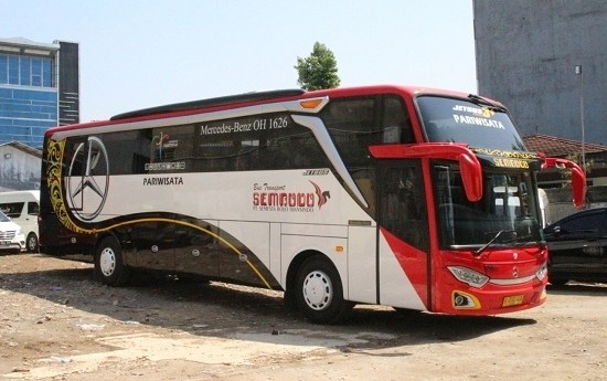 Detail Gambar Bus Pariwisata Gambar Bus Pariwisata Kata Eklusif Nomer 15