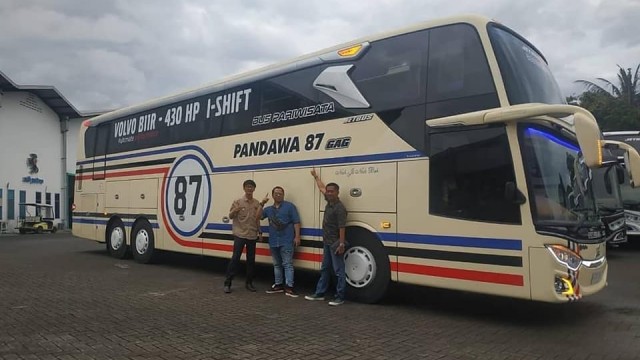 Mewahnya Perjalanan: Menjelajahi Dunia Bus Pariwisata Premium