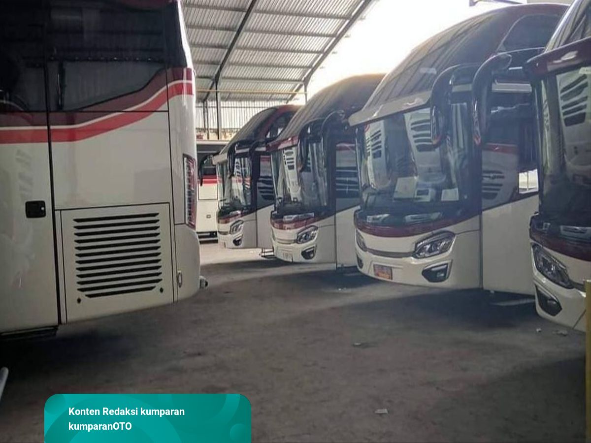 Detail Gambar Bus Primajasa Nomer 45