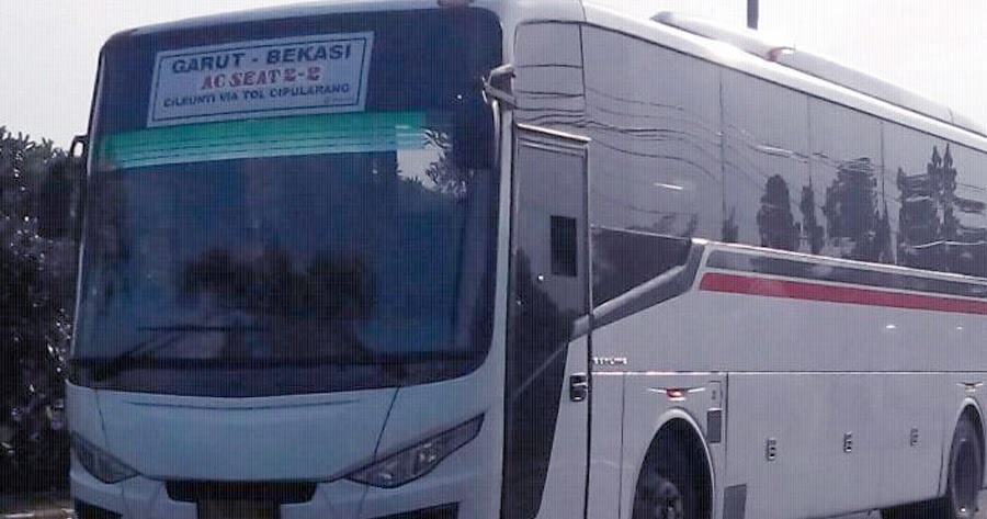 Detail Gambar Bus Primajasa Nomer 48