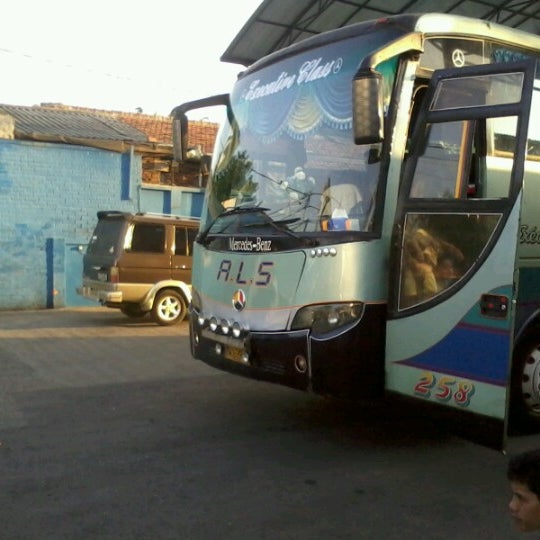 Detail Gambar Bus Pt Als Nomer 36