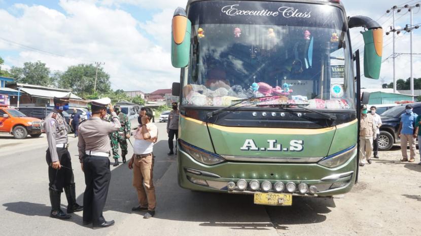 Detail Gambar Bus Pt Als Nomer 49