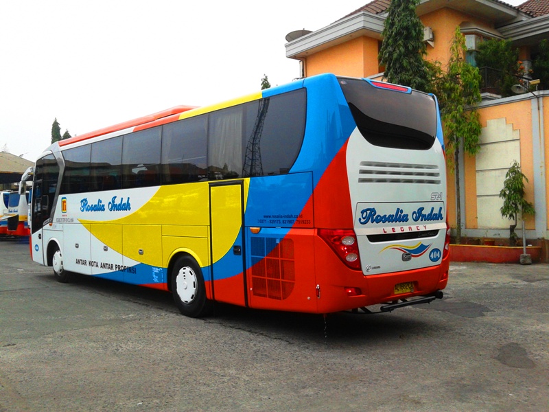 Detail Gambar Bus Rosalia Indah Limited Edition Nomer 54