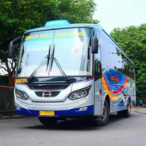 Detail Gambar Bus Sugeng Rahayu Terbaru Nomer 50