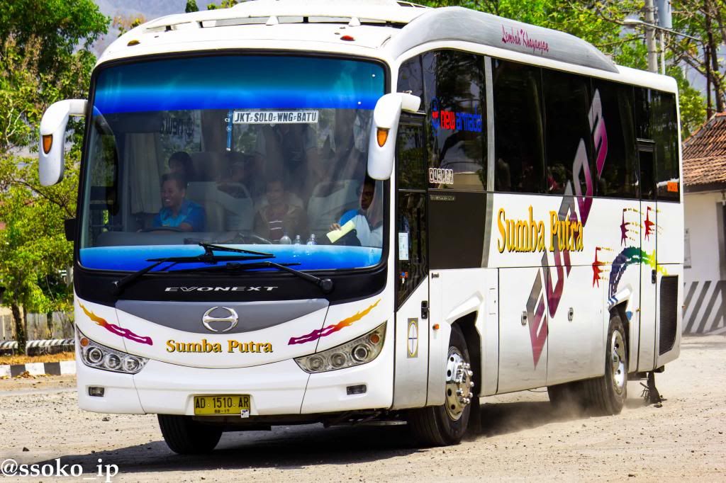 Detail Gambar Bus Sumba Putra Nomer 39