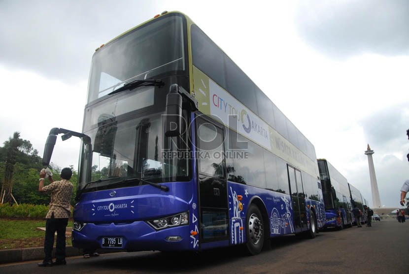 Detail Gambar Bus Tingkat Nomer 20